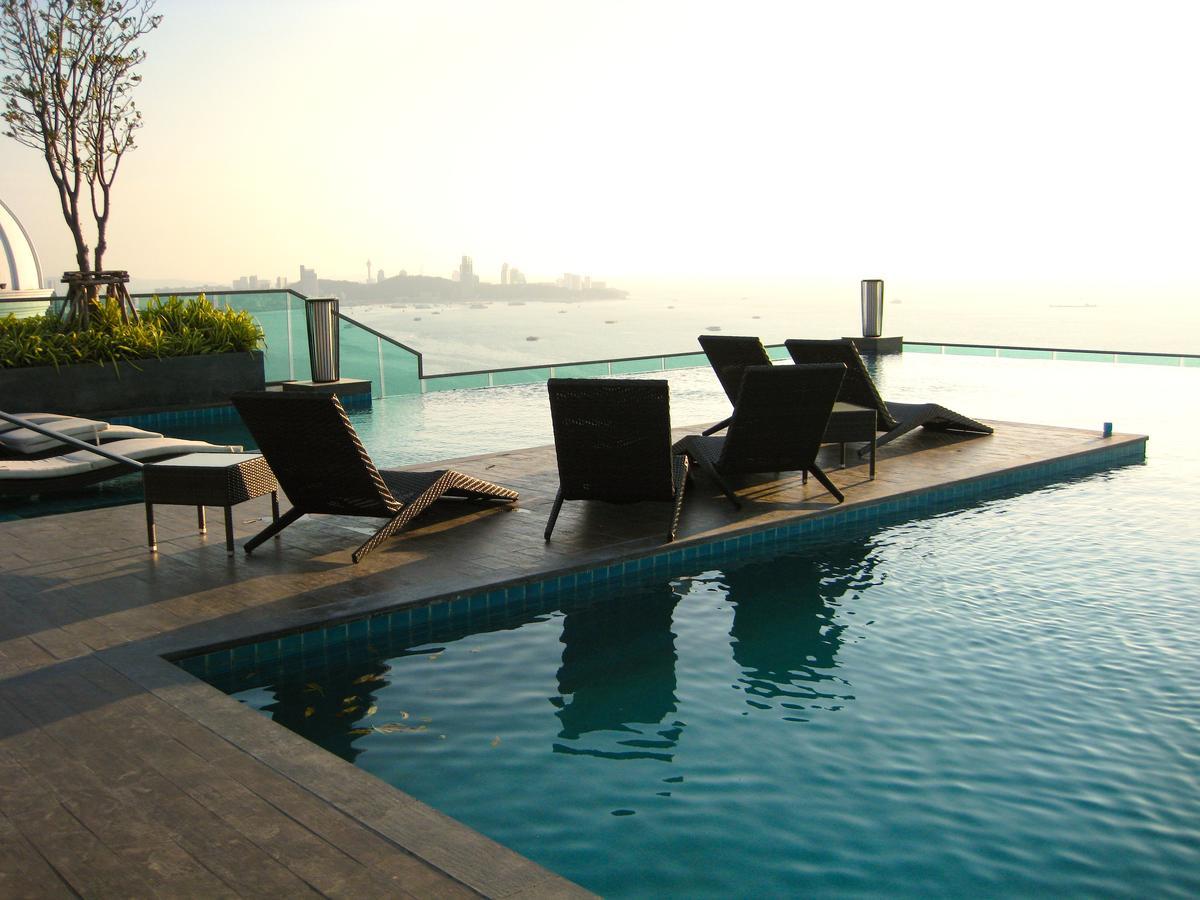 Wong Amat Tower Appartement Pattaya Buitenkant foto
