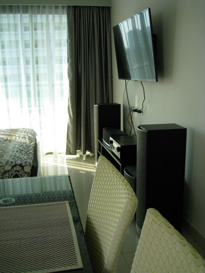 Wong Amat Tower Appartement Pattaya Buitenkant foto